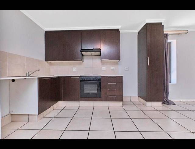 1 BEDROOM PROPERTY TO RENT IN PAULSHOF